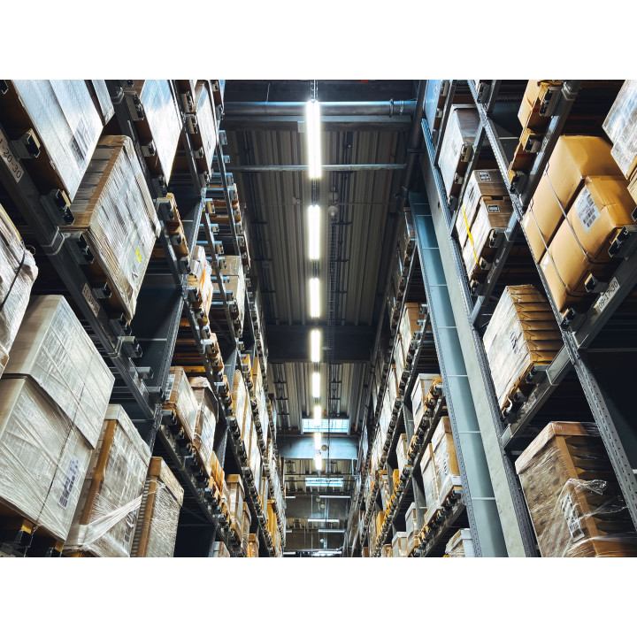 Philips Master LEDtube VLE 160°, HO 8W/830, 1000lm, 3000K, warmweiß, länge: 600mm, G13-Sockel, auch für Tandemschaltung