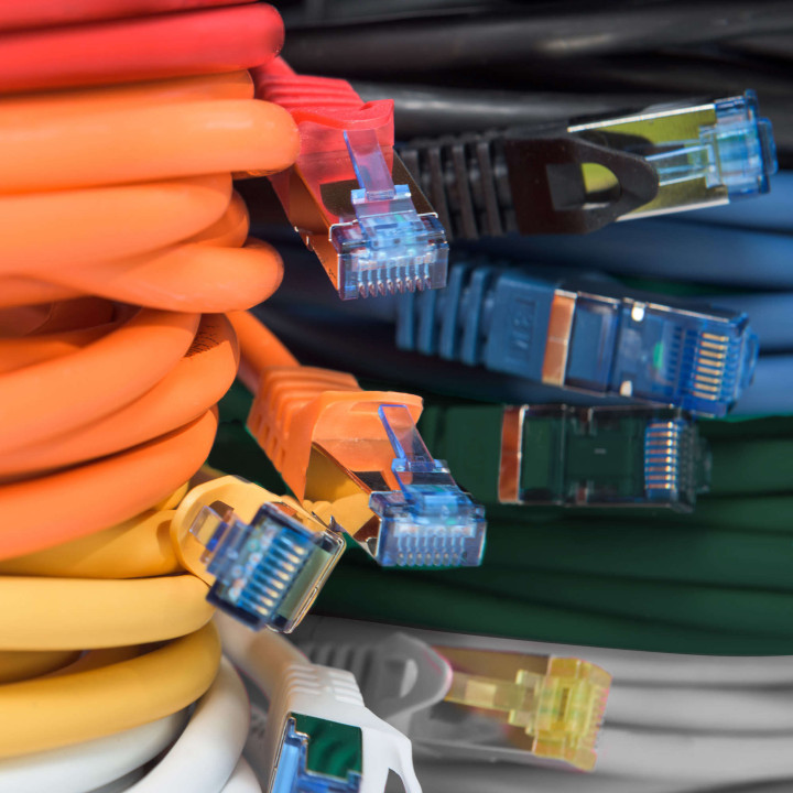 Netzwerkkabel, RJ-45 Stecker - RJ45-Stecker, CAT 7, S/FTP, halogenfrei, schwarz, 10,0 m